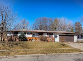 1261 McKinley Dr, Ames, IA 50010