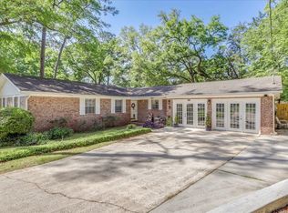 1914 W Nelson Cir, Tallahassee, FL 32303