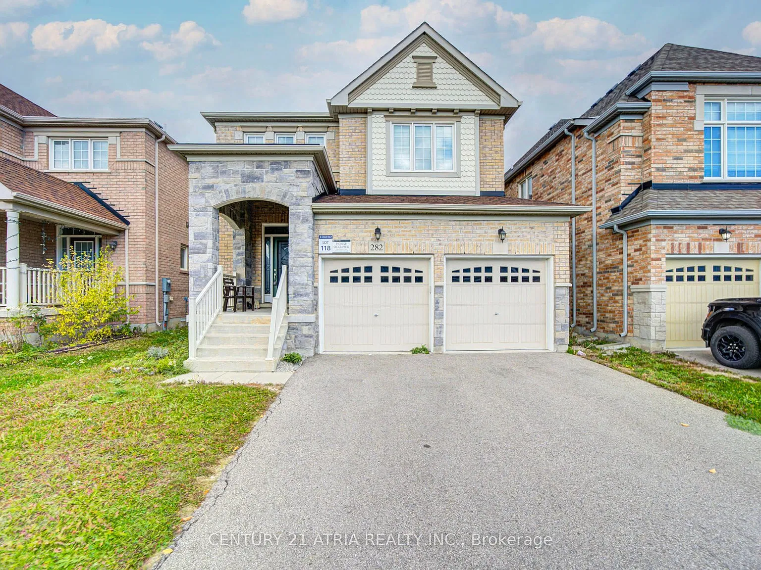 6 bed, $3,490 — Photo 1