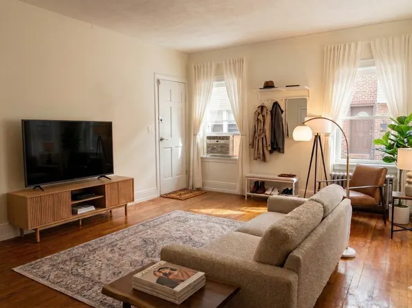 21435 93rd Ave APT 1A, Queens Village, NY 11428