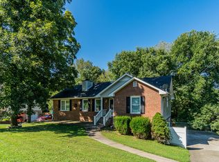 1118 Stonebrook Dr, Clarksville, TN 37042