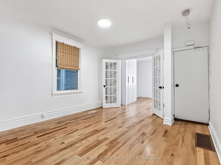 673 Woodbine Ave #2 — Photo 11