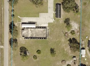 21020 Wild Horse Dr, Alva, FL 33920