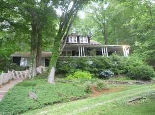 957 Old Saint Marys Pike, Parkersburg, WV 26104
