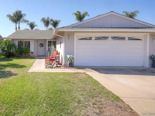 10255 Princess Marcie Dr, Santee, CA 92071