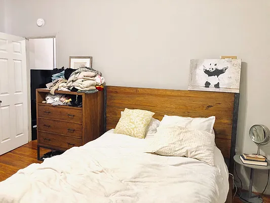 Rented by Level Group | media 7