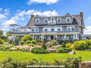 70 Grapevine Rd #2, Gloucester, MA 01930