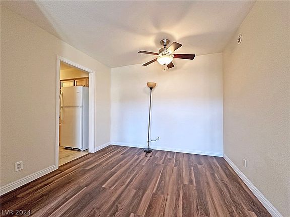 4th image of 698 Oakmont Ave Unit 1313