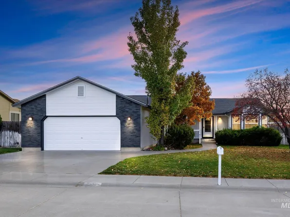 1645 Fairway Ct, Mountain Home, ID 83647