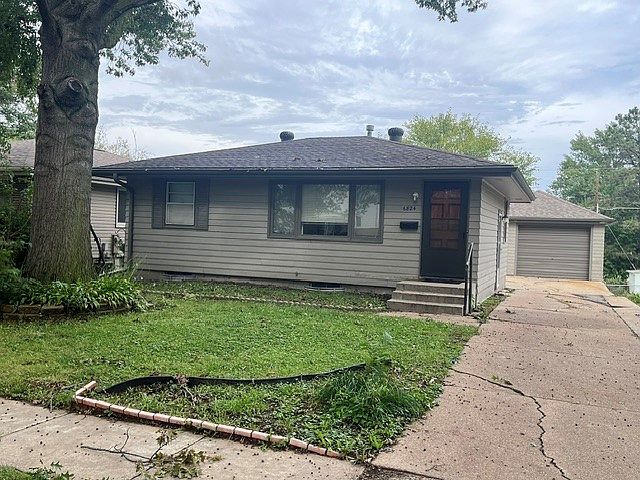 1st image of 6824 Dudley St