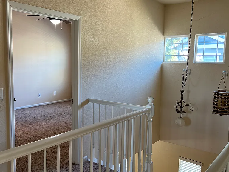 4200 San Jeronimo Ter — Photo 32
