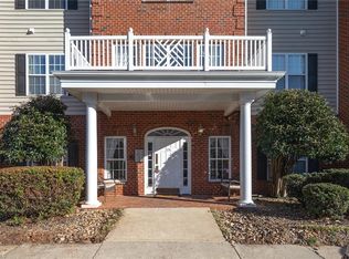 524 College Rd APT 307, Greensboro, NC 27410