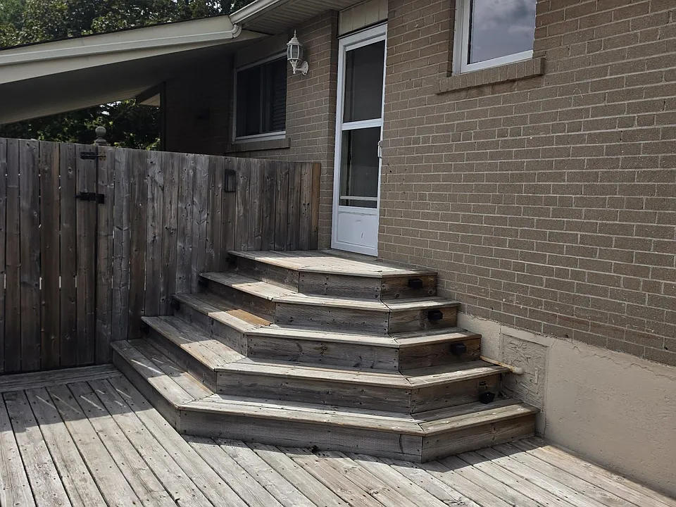 14 Northwood Dr