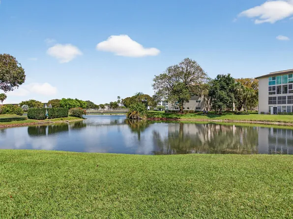 4801 Martinique Place #D1, Coconut Creek, FL 33066