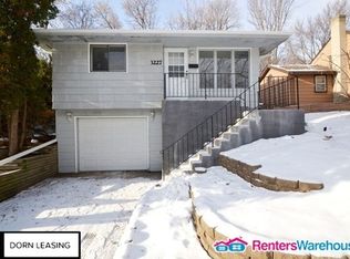 3227 Halglo Pl, Robbinsdale, MN 55422