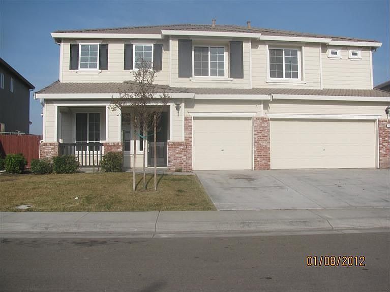 1st image of 3627 Gorizia Dr