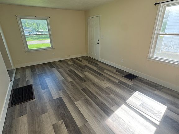 5th image of 2323 Homewood Dr #2323