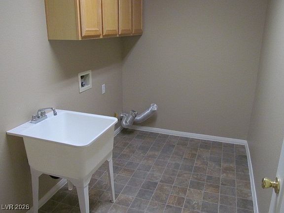 5th image of 1287 Lime Point St