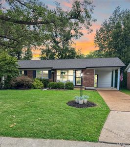 4362 Big Chief Dr, Saint Louis, MO, 63123