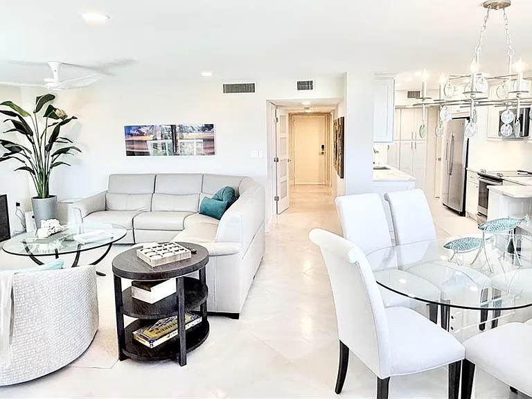 1050 Longboat Club Rd #803 — Photo 4