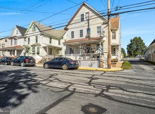 125 E Emaus St, Middletown, PA 17057