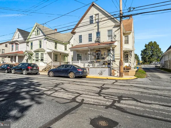 125 E Emaus St, Middletown, PA 17057
