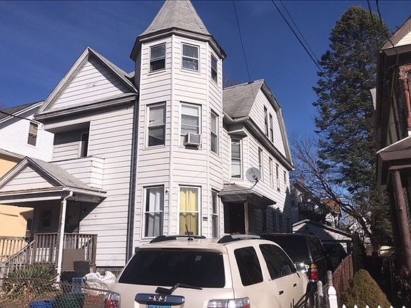 2nd image of 74 Carleton Ave