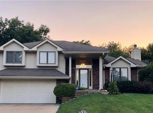 3914 N 37th St, Saint Joseph, MO 64506