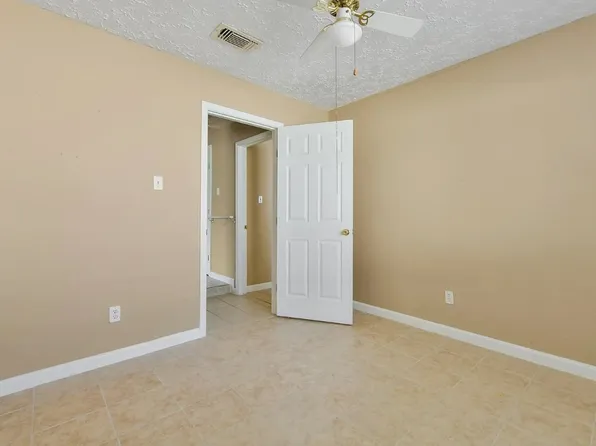 2929 Ocean Way, League City, TX 77573