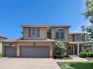 22434 S Roosevelt St, Spring Hill, KS 66083