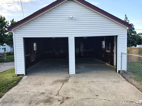 4th image of 1112 Franklin St