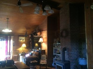 1673 Red River Rd, Fox, AR 72051