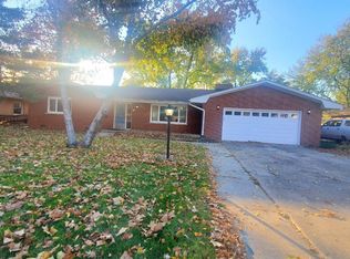 838 N Fordham Ave, Aurora, IL 60506