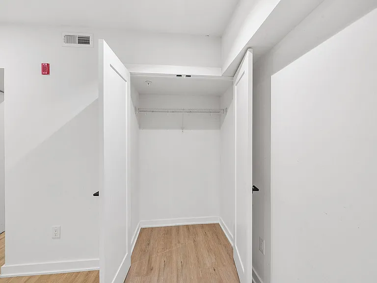 933 N 29th St. - DPD 1412 — Photo 19