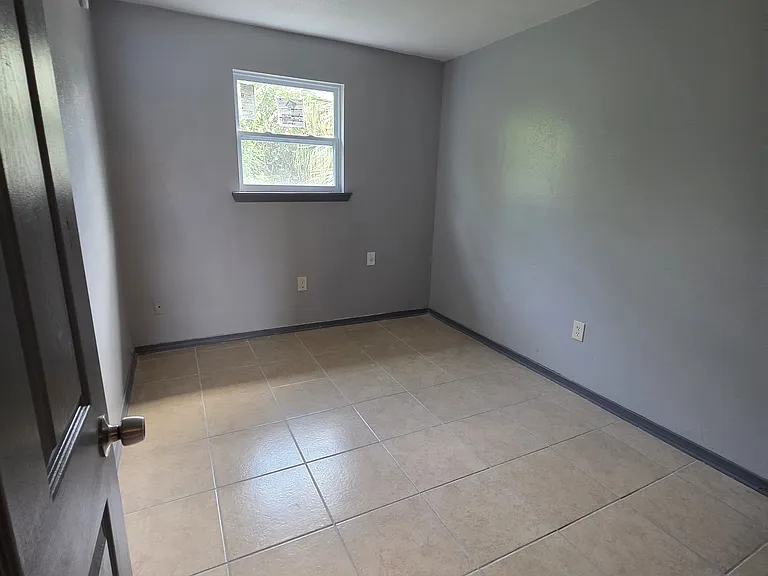 7831 Sail St — Photo 15