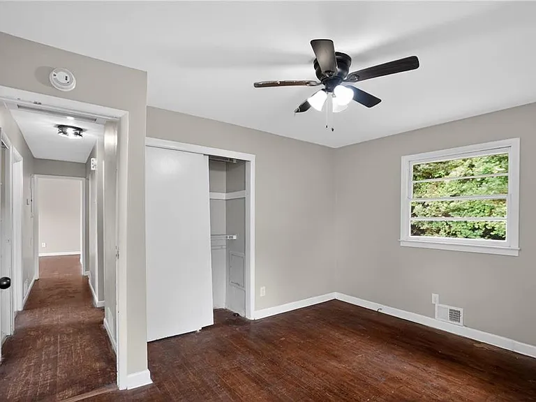 7259 Mayfair Cir — Photo 10