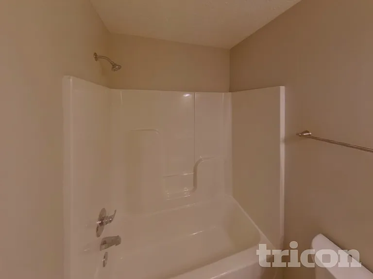 1024 Stratus Dr — Photo 17