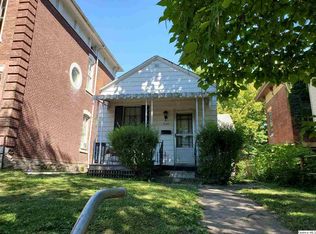 724 N 4th St, Quincy, IL 62301
