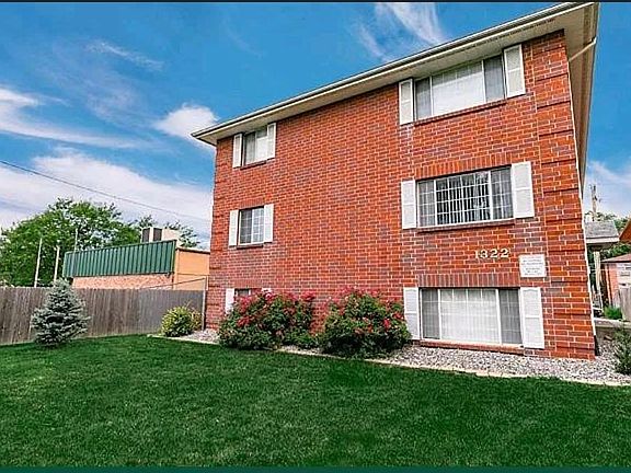 3rd image of 1322 E St #9