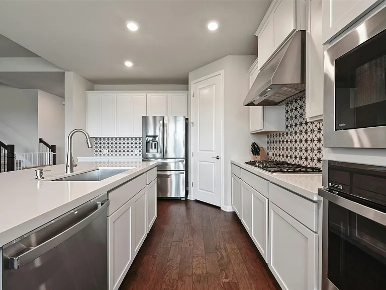 12603 Purple Prairie Ln — Photo 11