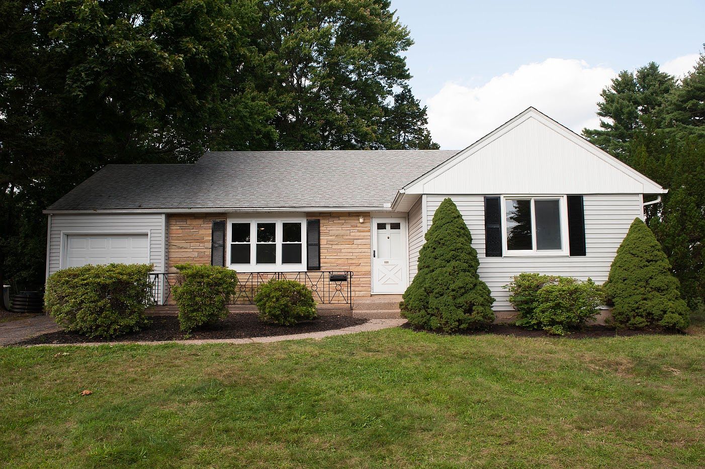 137 French St, Bristol, CT 06010 Zillow