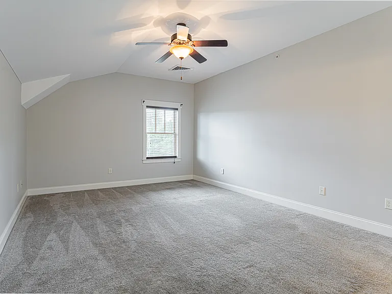 2 Monticello Village Dr #302 — Photo 22
