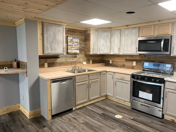 308 Front St, Cottonwood, MN 56229