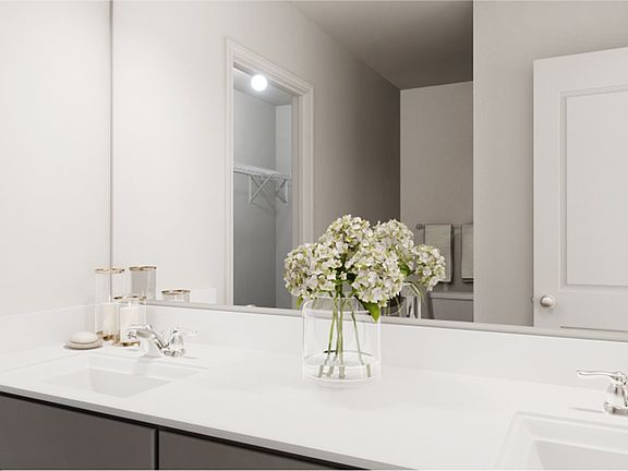 Dual sinks allow for streamlined morning and nighttime routines