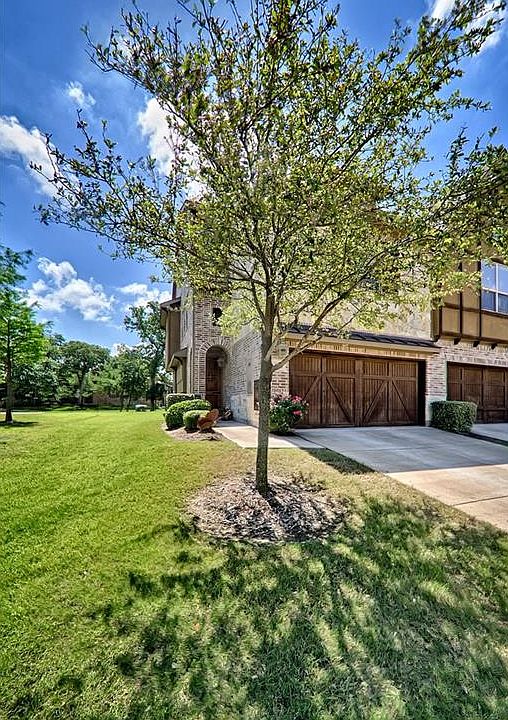 1st image of 956 Brook Forest Ln