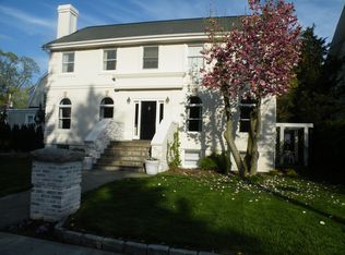 93 Grapal St, Rye, NY 10580