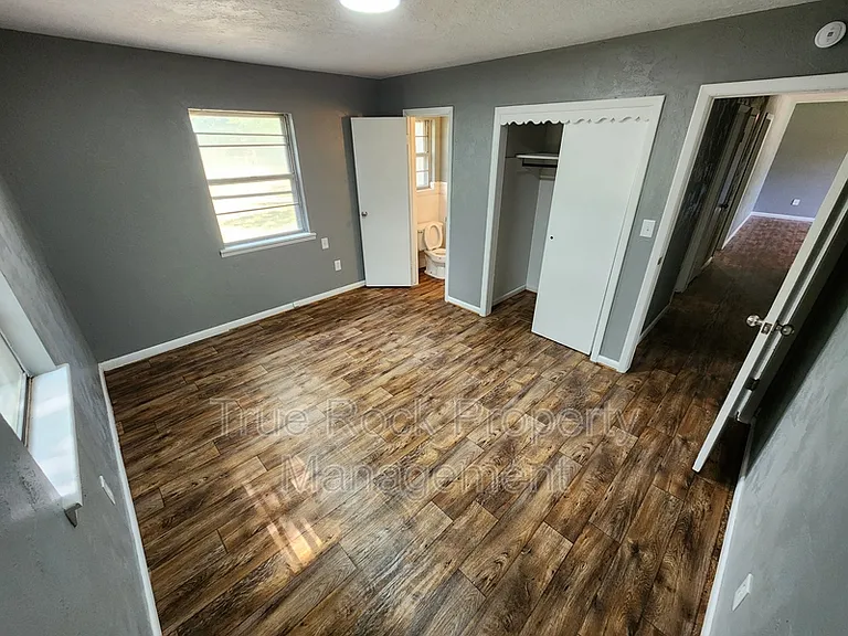 1509 E Nancy Dr — Photo 7