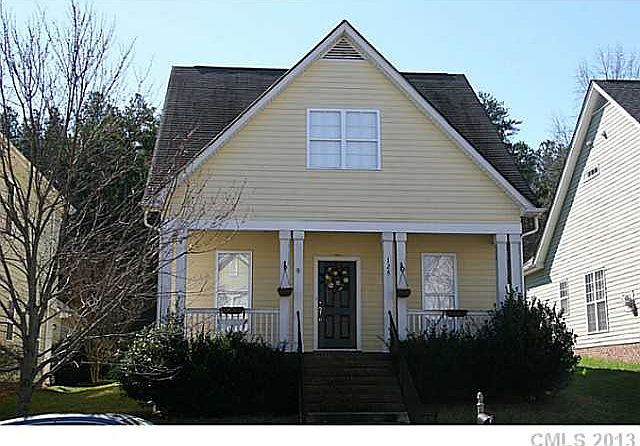 1st image of 124 E Morehouse Ave