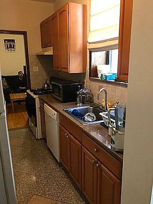 4th image of 32-23 35th St #4L