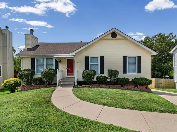7218 N Pennsylvania Ave, Kansas City, MO 64118